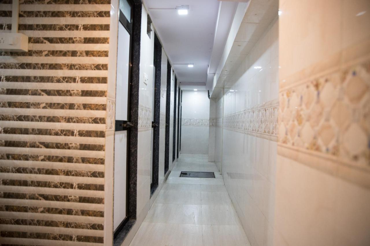 Mumbai Darbar Hotel Exterior photo